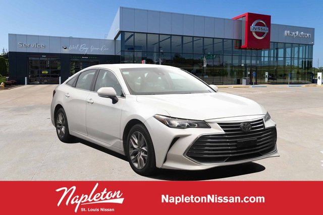 Used 2021 Toyota Avalon XLE w/ Carpet Mat Package (TMS)