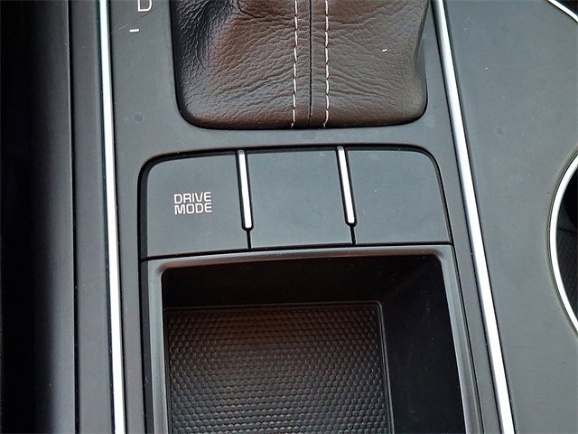 Used 2017 Kia Sorento L image 23