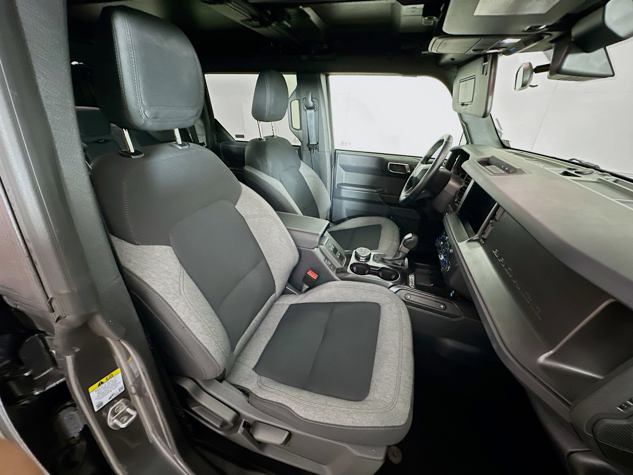 Used 2025 Ford Bronco Big Bend image 31