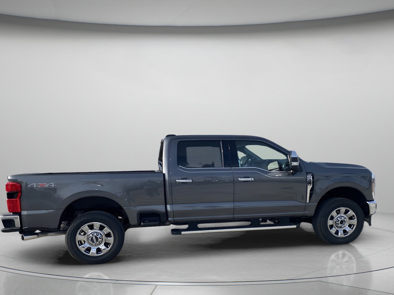 New 2026 Ford F250 Lariat w/ Chrome Package AWD/4WD image 2
