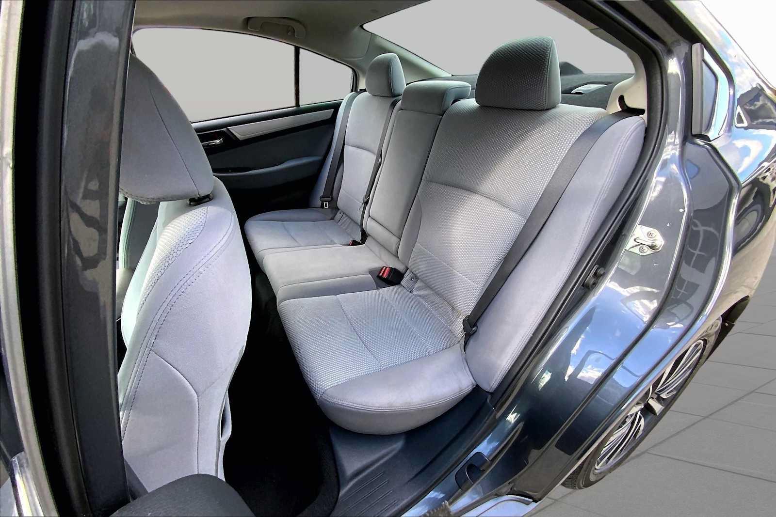 Used 2018 Subaru Legacy 2.5i Premium AWD/4WD image 21