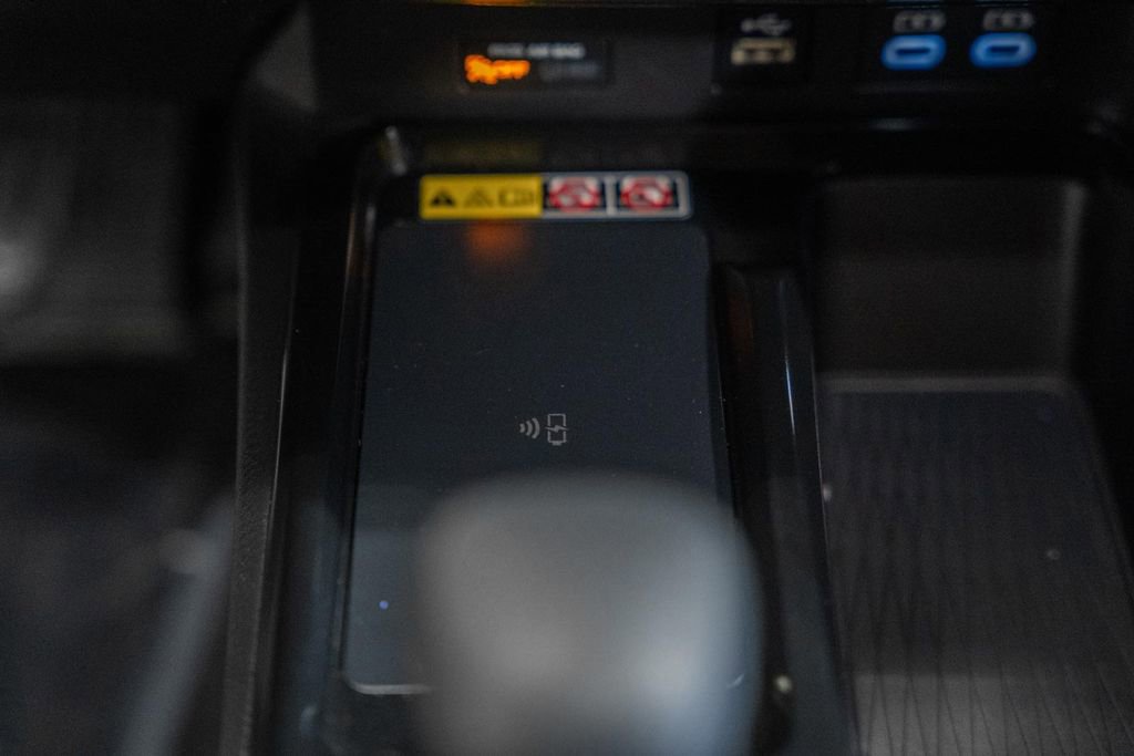 Used 2025 Toyota Camry LE image 23