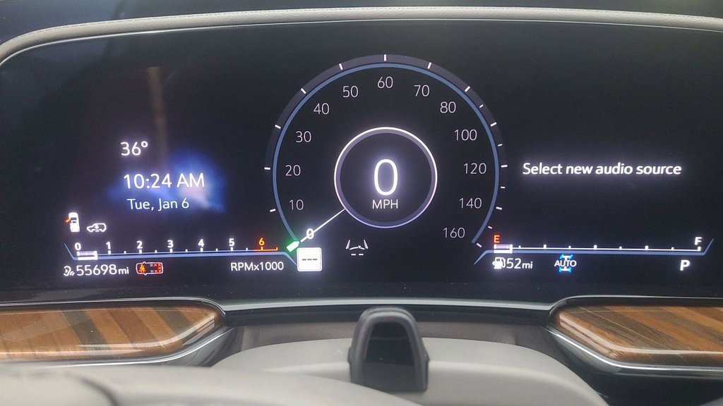 Used 2023 Cadillac Escalade ESV Premium Luxury Platinum w/ Heavy-Duty Trailer Package image 23