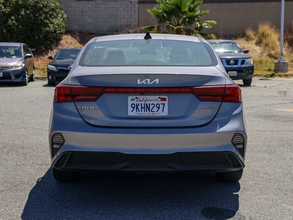 Used 2024 Kia Forte LXS FWD image 5