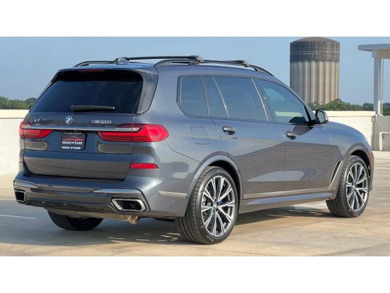 Used 2020 BMW X7 M50i image 7