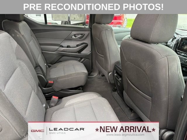 Used 2023 Chevrolet Traverse LT AWD/4WD image 12