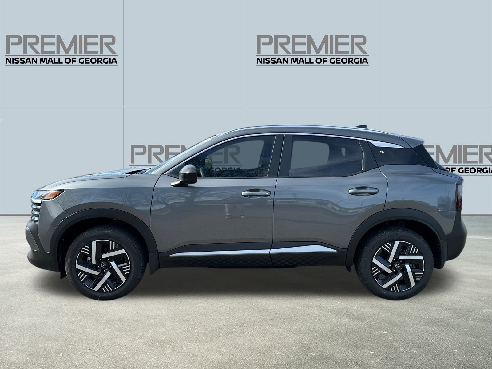 New 2026 Nissan Kicks SV w/ SV Premium Package image 8