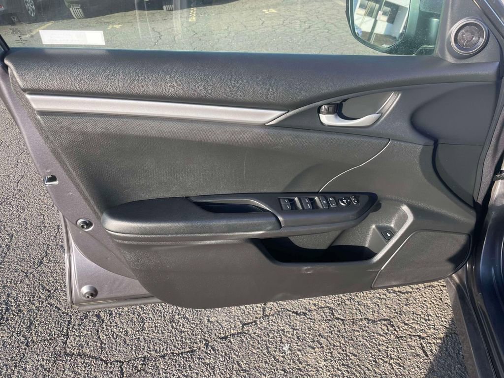 Used 2020 Honda Civic Sport image 16