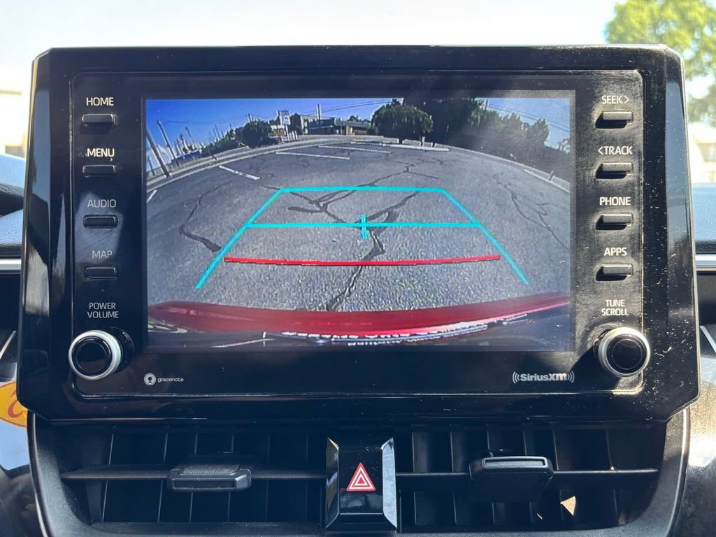 Used 2022 Toyota Corolla LE FWD image 32