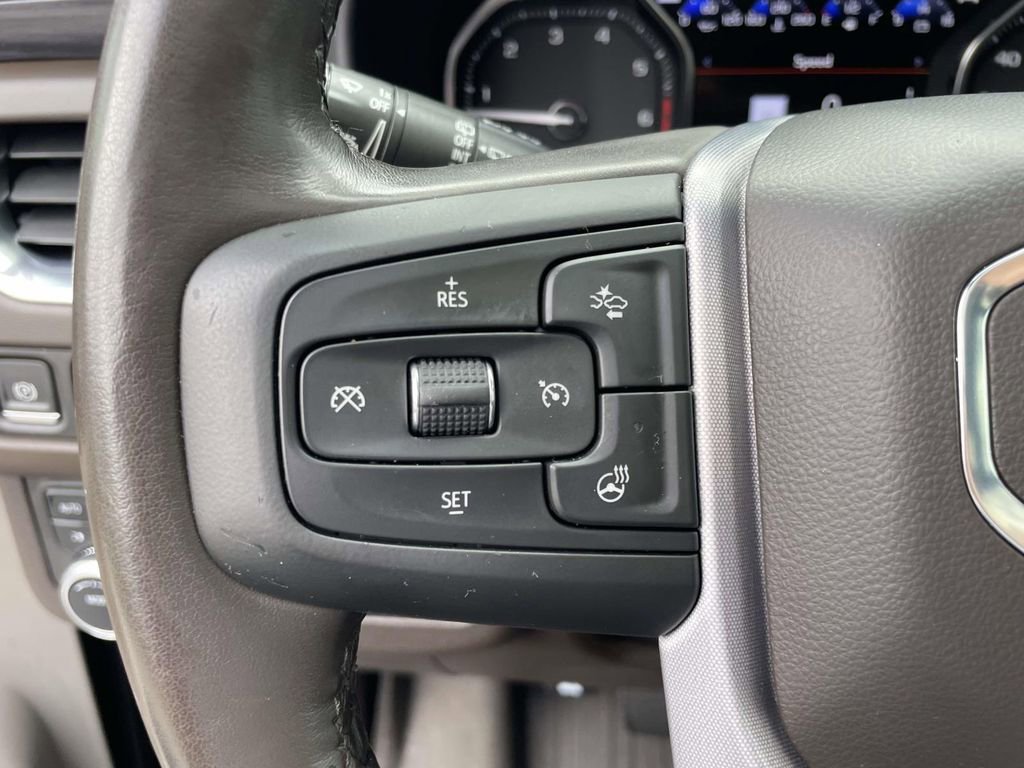Used 2021 GMC Yukon SLT w/ SLT Premium Package image 24