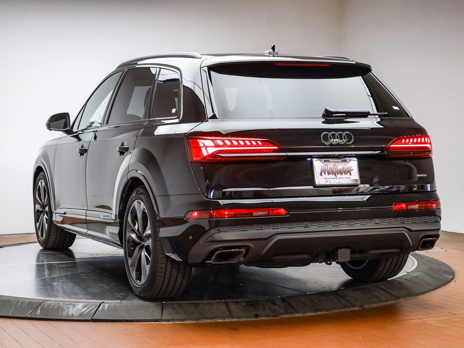 New 2026 Audi Q7 3.0T Premium Plus AWD/4WD image 10