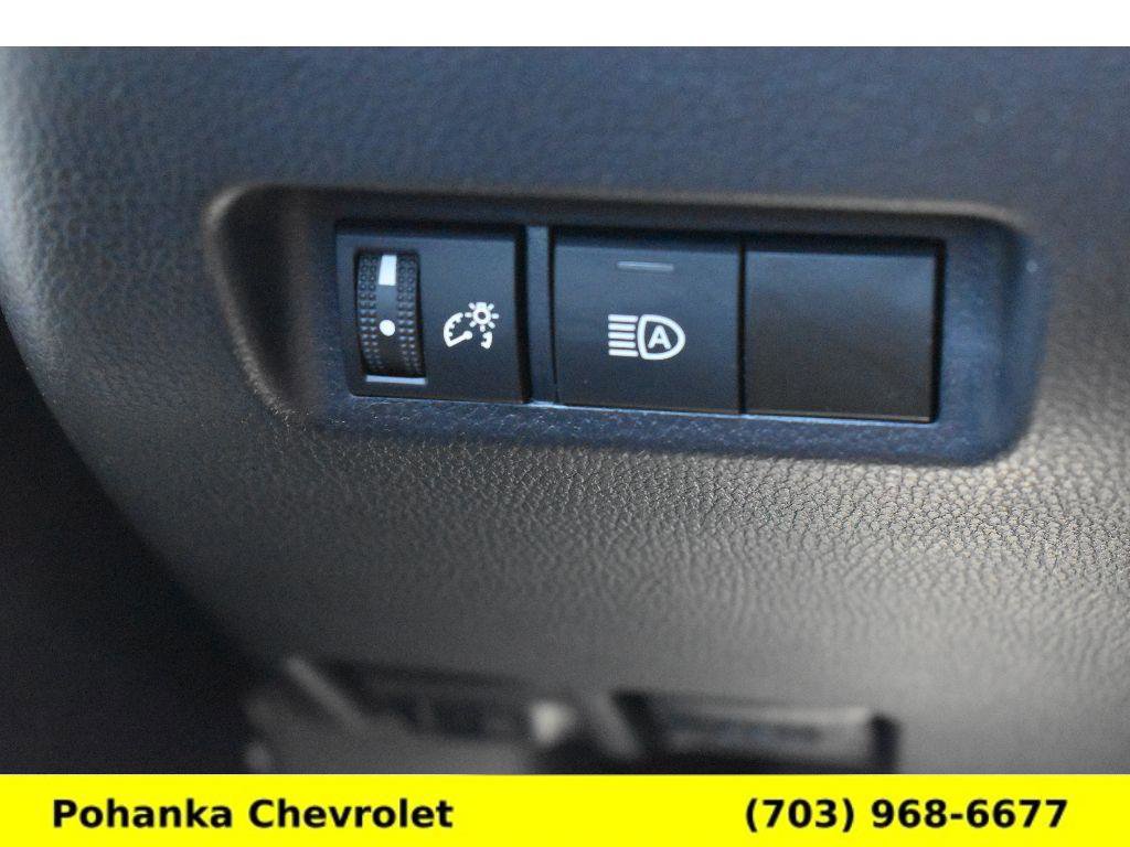 Used 2024 Toyota RAV4 LE image 20