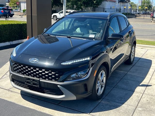 Used 2023 Hyundai Kona SEL w/ Cargo Package AWD/4WD image 3