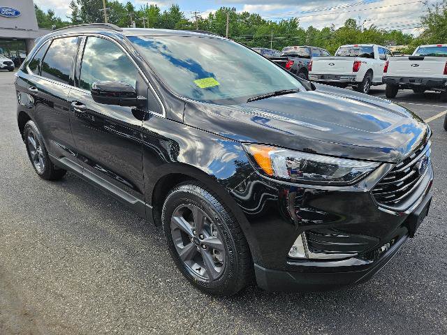 Certified 2022 Ford Edge SEL w/ Sport Appearance Package image 3