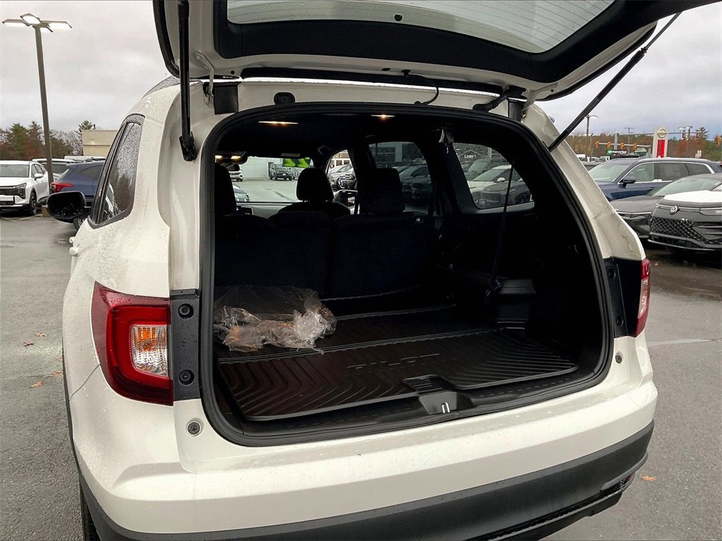 Used 2022 Honda Pilot Sport image 37