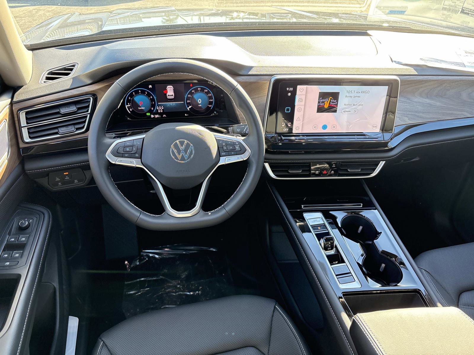 New 2026 Volkswagen Atlas SE image 9