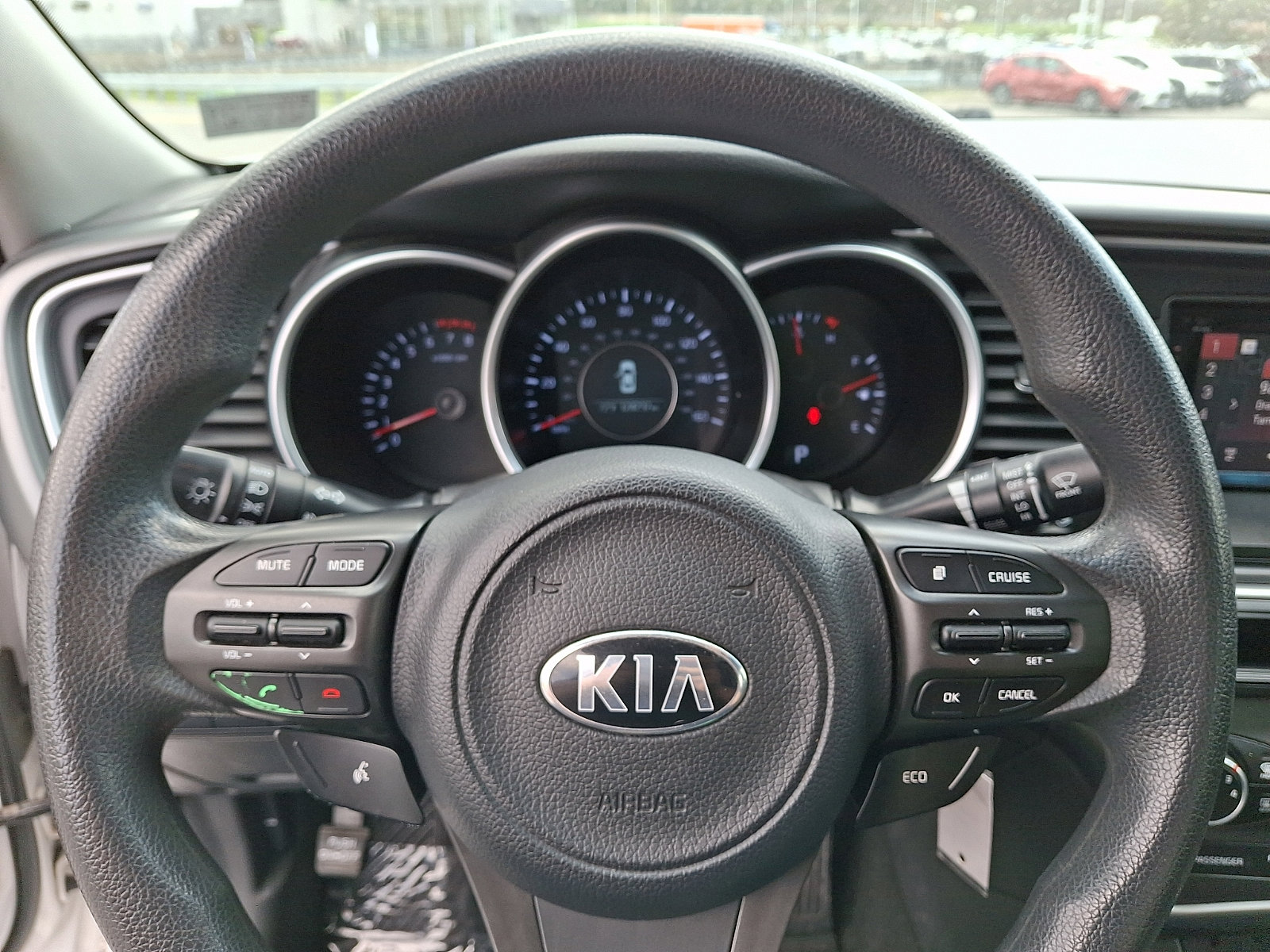 Used 2015 Kia Optima LX FWD image 17