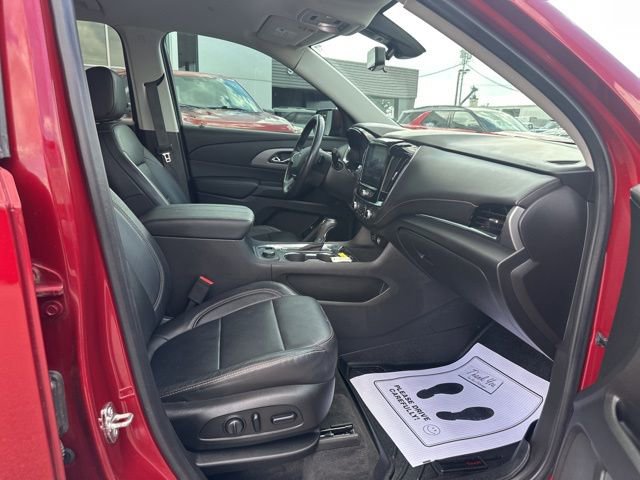 Used 2020 Chevrolet Traverse RS FWD image 7