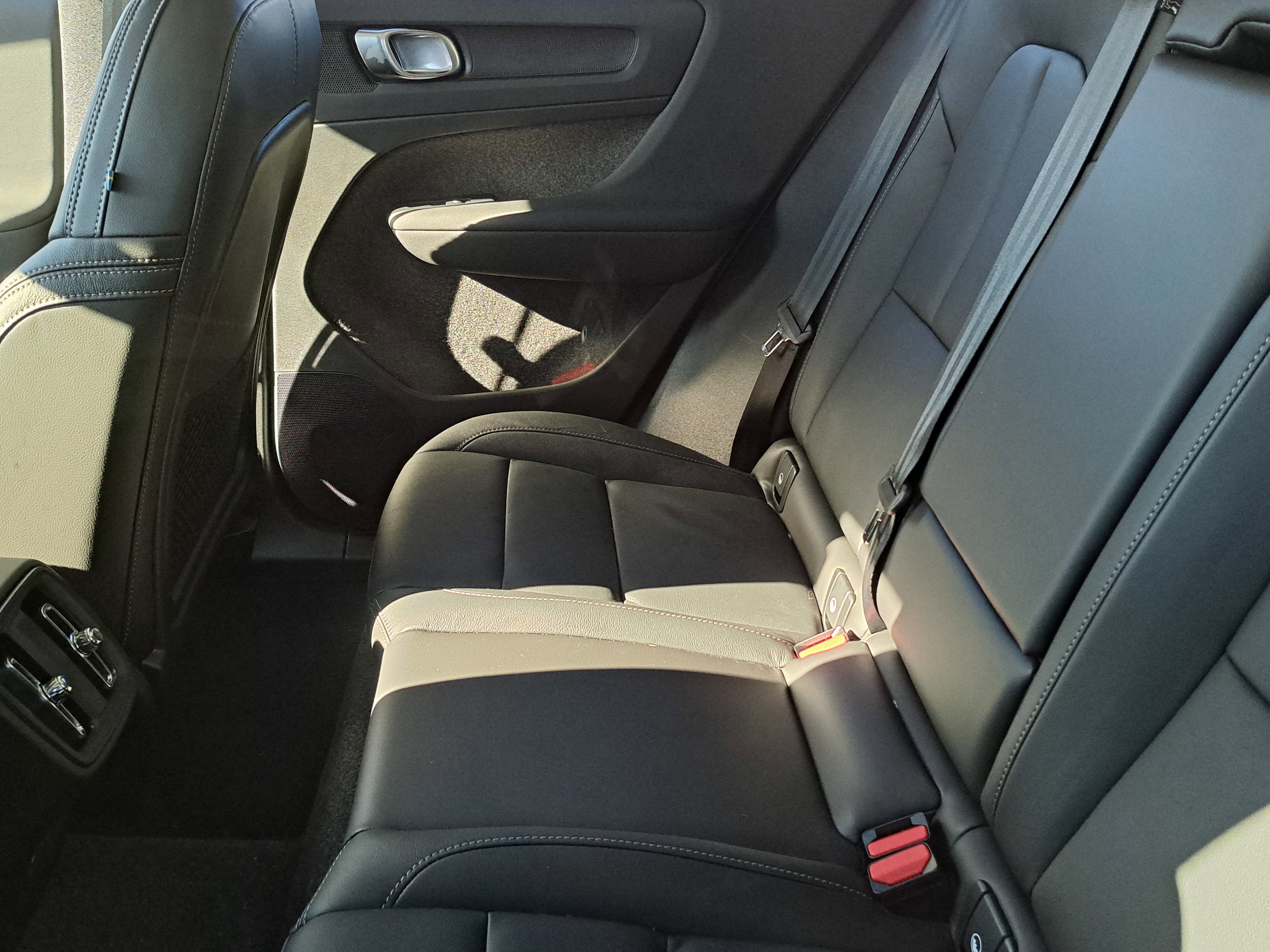 New 2026 Volvo XC40 B5 Plus w/ Protection Package Premier image 6