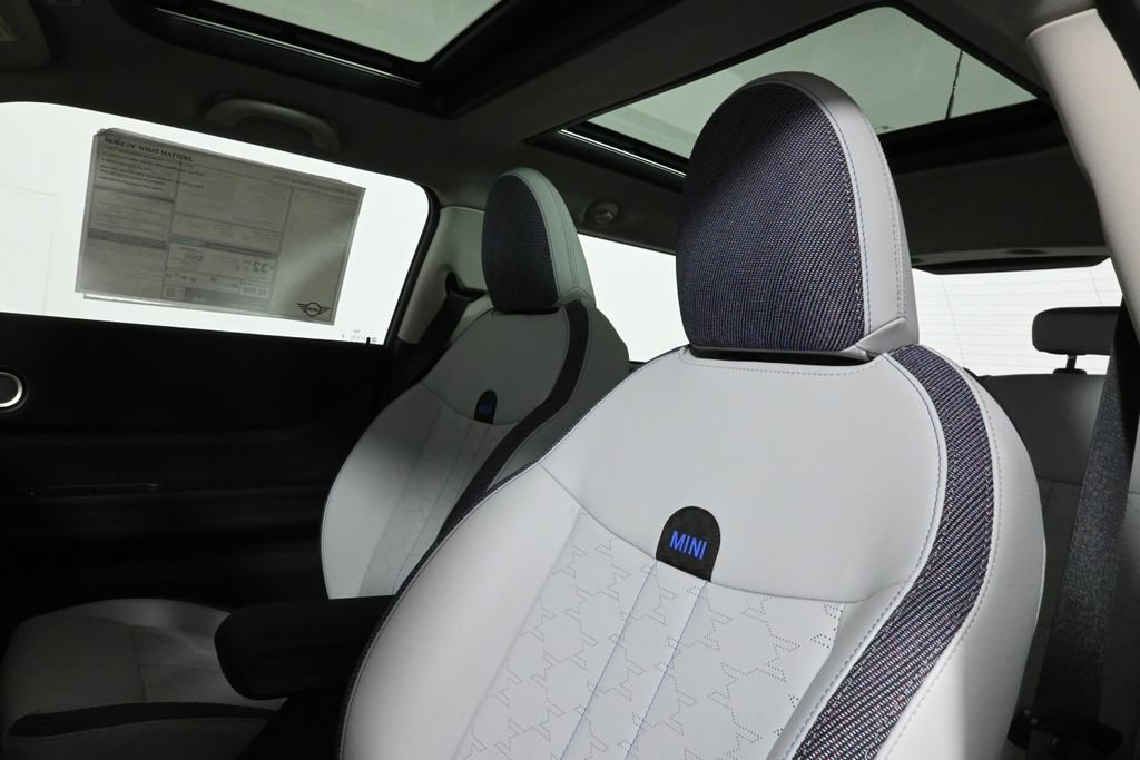 Used 2025 MINI Cooper S image 16