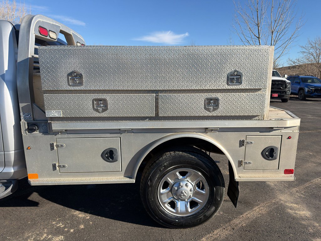 Used 2018 RAM 2500 Tradesman w/ Chrome Appearance Group image 9