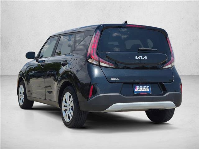 Used 2023 Kia Soul LX FWD image 8