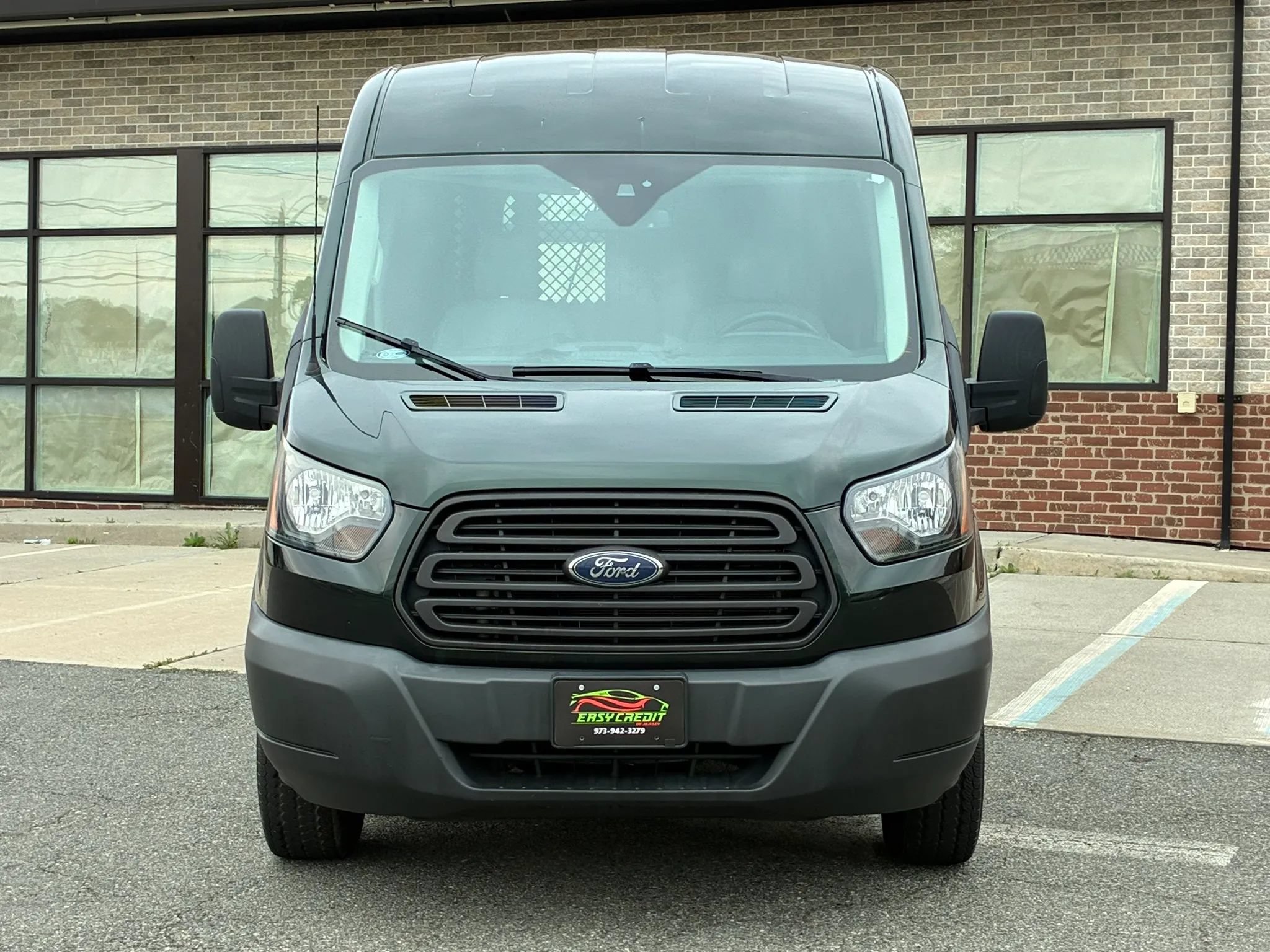 Used 2017 Ford Transit 150 148 Medium Roof RWD image 2