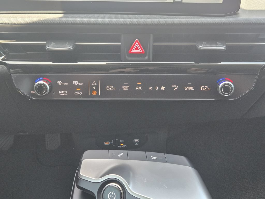 New 2026 Kia EV6 2WD image 14