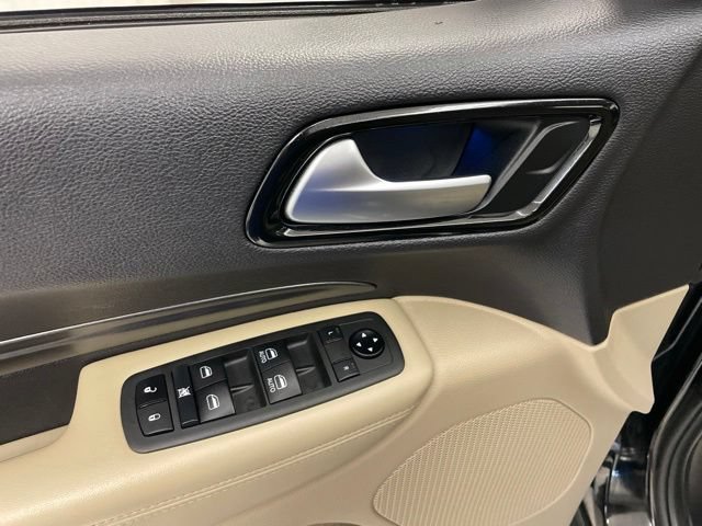 Used 2021 Dodge Durango SXT AWD/4WD image 15