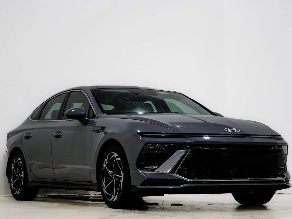 Used 2024 Hyundai Sonata SEL w/ Convenience Package image 1