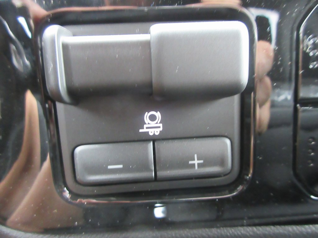 New 2026 GMC Sierra 2500 SLE w/ SLE Value Package; image 21