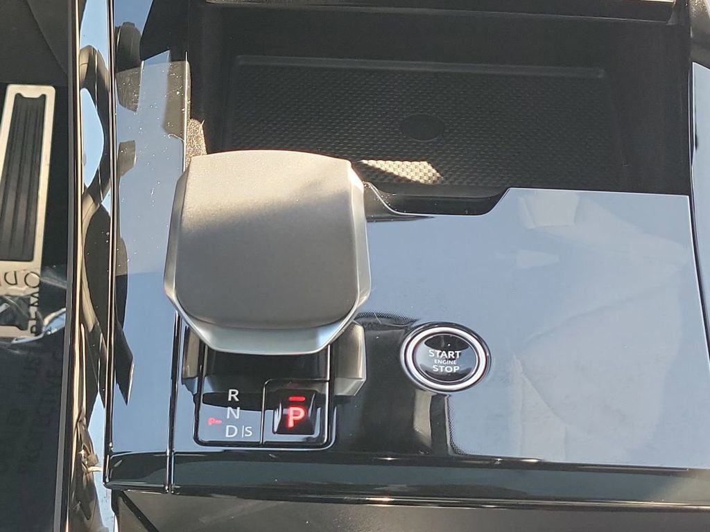 Certified 2025 Land Rover Range Rover Sport Dynamic SE image 20