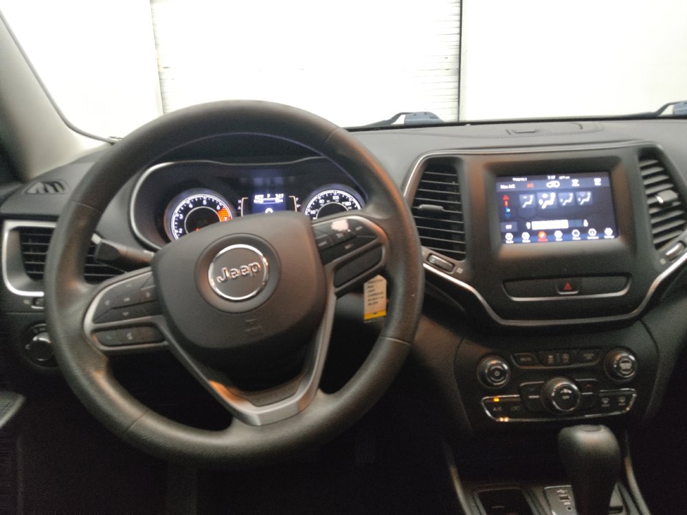 Used 2020 Jeep Cherokee Latitude image 22
