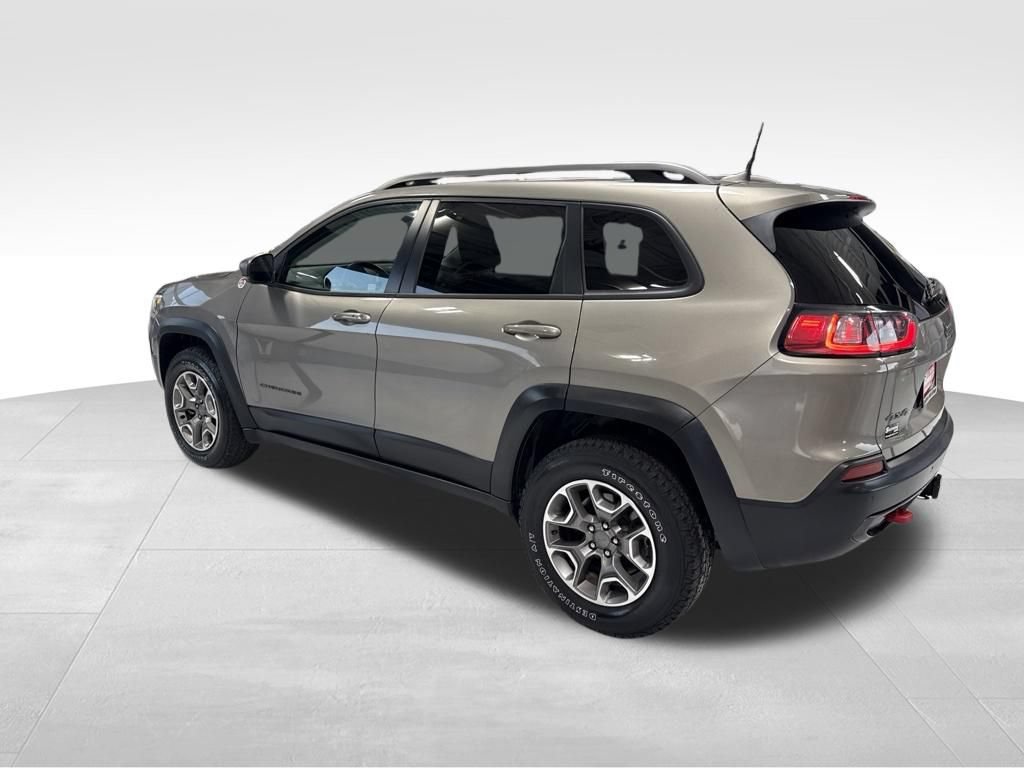 Used 2021 Jeep Cherokee Trailhawk w/ Sun, Sound & Nav Group AWD/4WD image 4