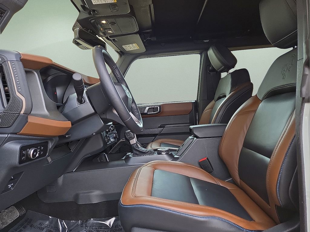 Used 2024 Ford Bronco Outer Banks image 22