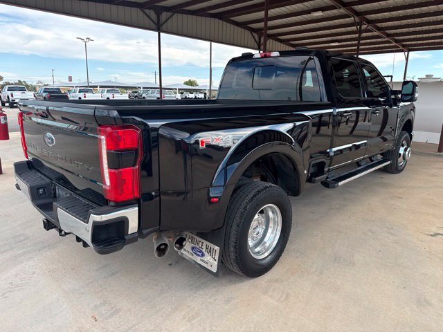Used 2025 Ford F350 Lariat AWD/4WD image 8
