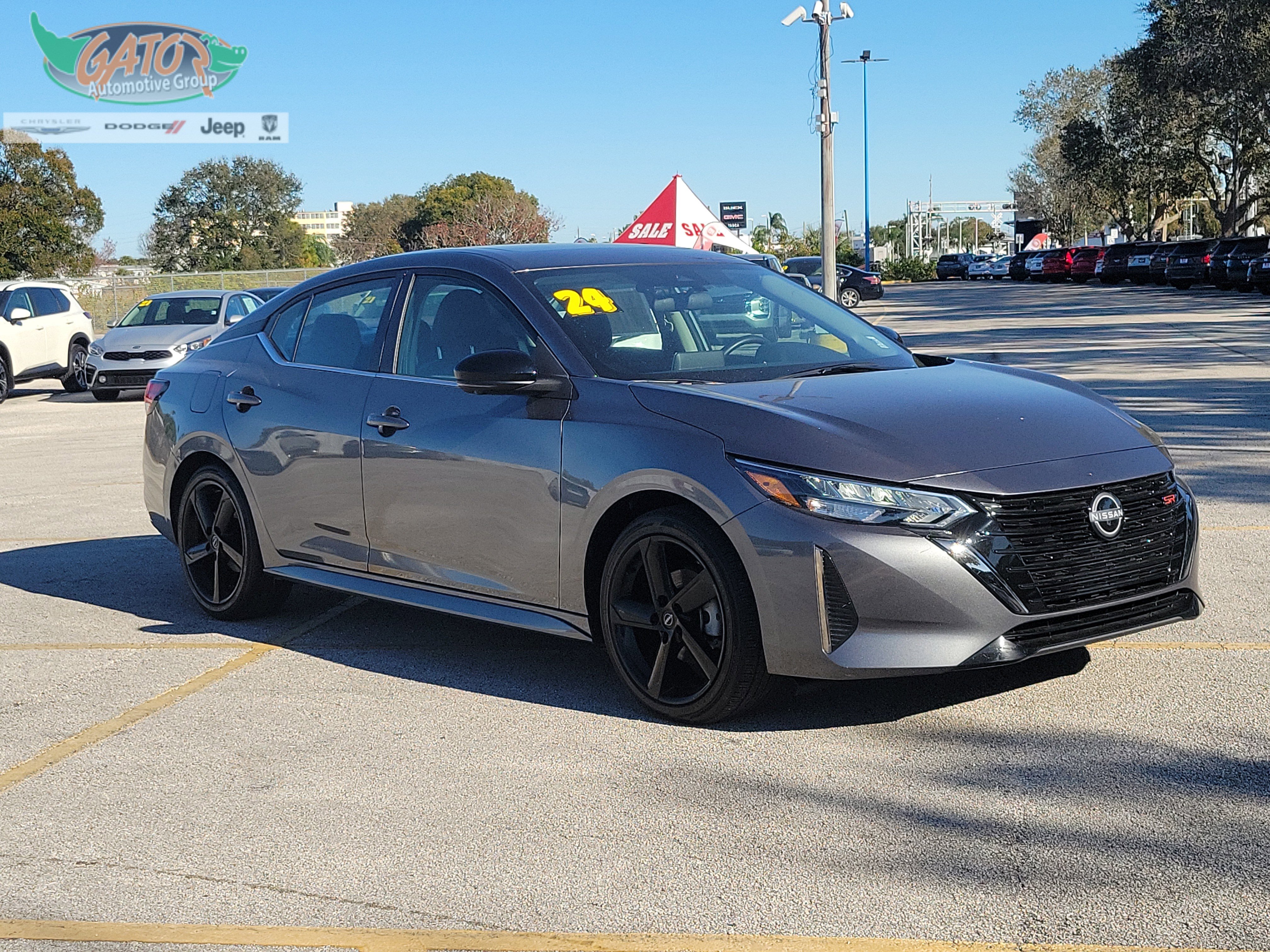 Used 2024 Nissan Sentra SR w/ SR Premium Package FWD image 1