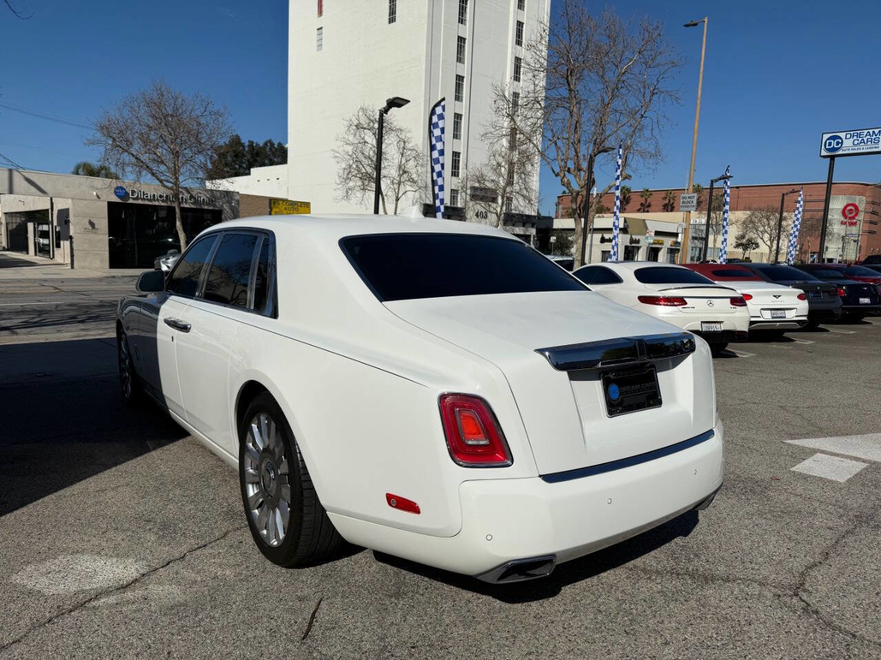 Used 2018 Rolls-Royce Phantom Sedan image 11