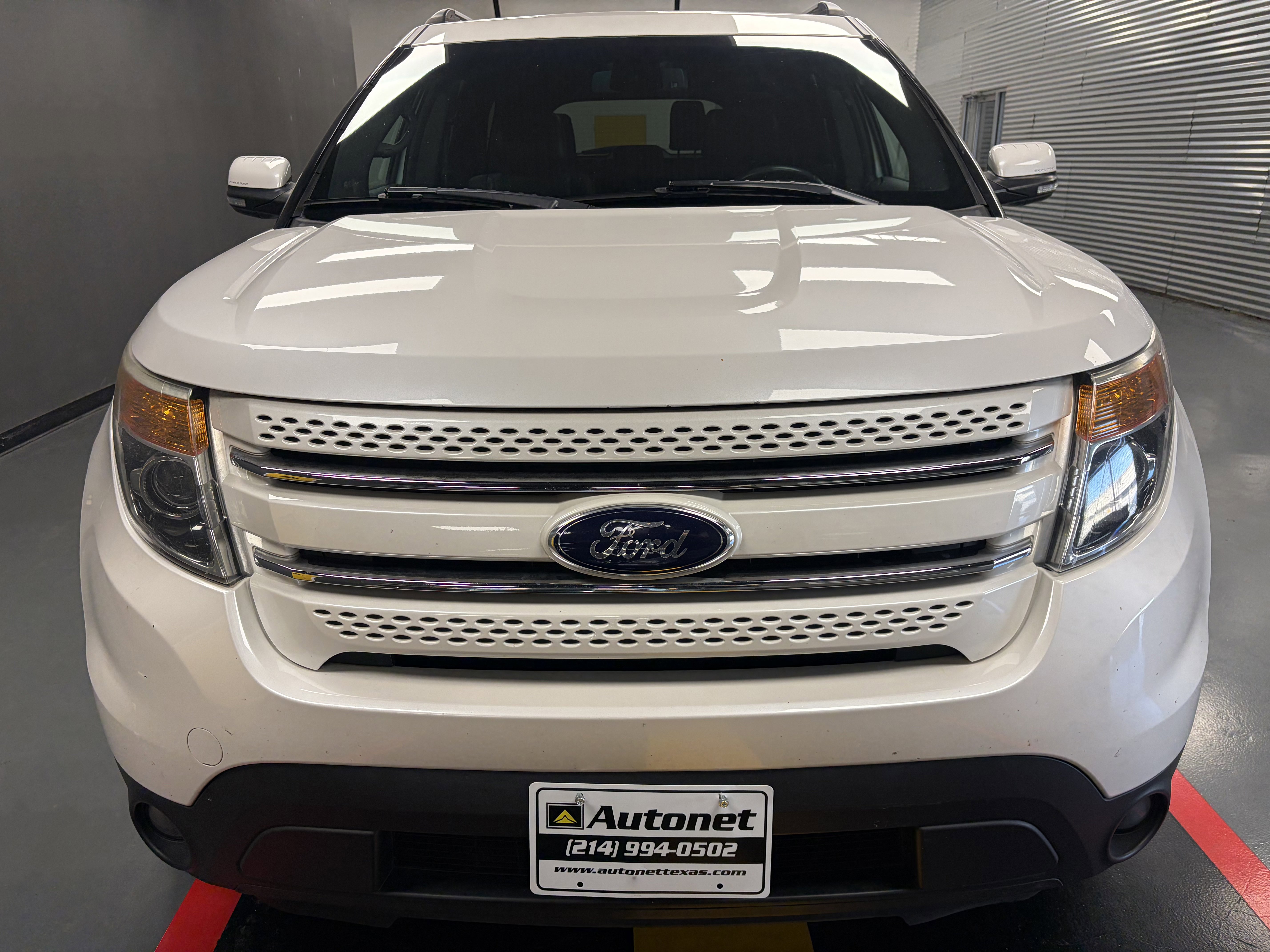 Used 2014 Ford Explorer Limited w/ Equipment Group 302A AWD/4WD image 7