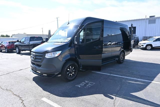 Used 2019 Mercedes-Benz Sprinter 2500 image 12