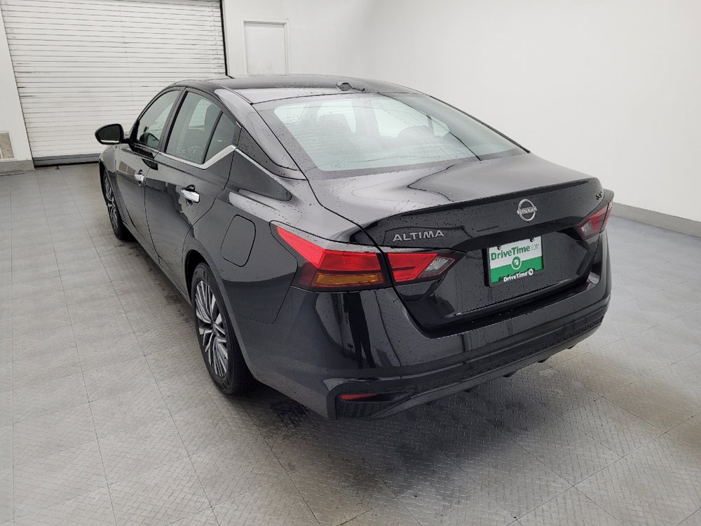 Used 2024 Nissan Altima 2.5 SV image 5