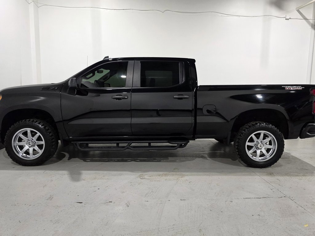 Used 2021 Chevrolet Silverado 1500 Custom Trail Boss w/ Midnight Edition image 13