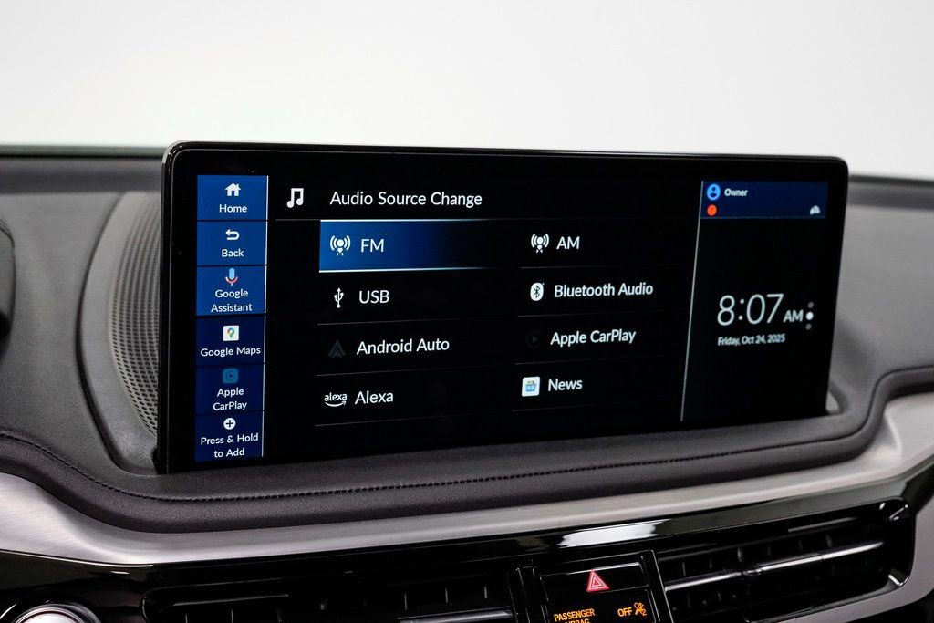 Used 2025 Acura MDX w/ Technology Package image 19