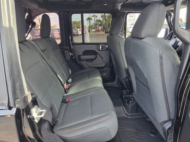 Certified 2025 Jeep Wrangler Unlimited Sport AWD/4WD image 18