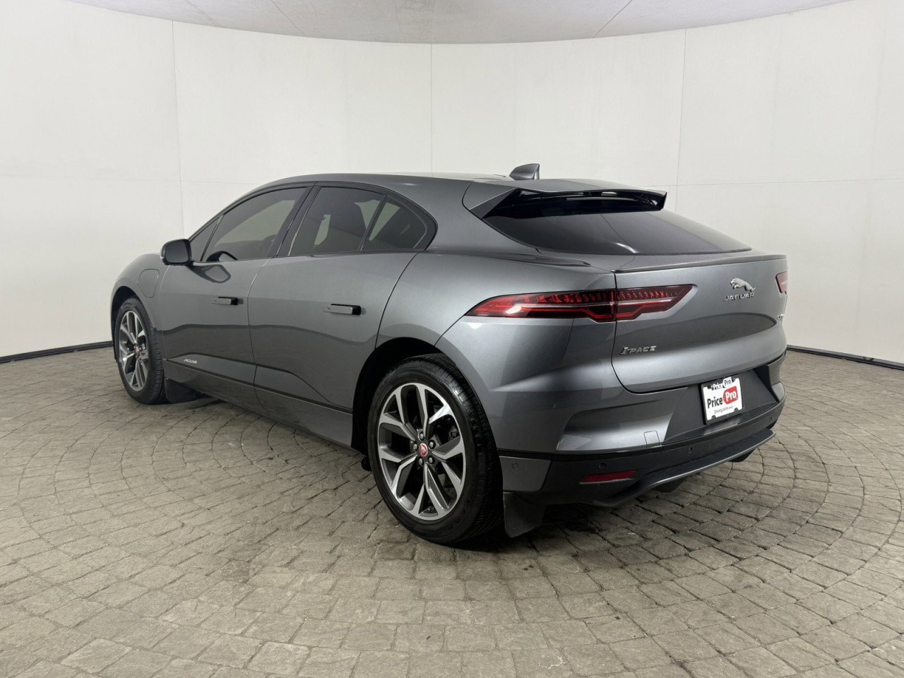 Used 2020 Jaguar I-PACE HSE image 5