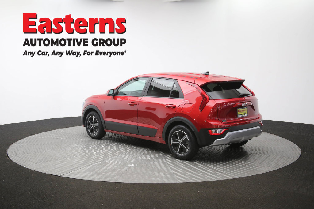 Used 2025 Kia Niro LX FWD image 63