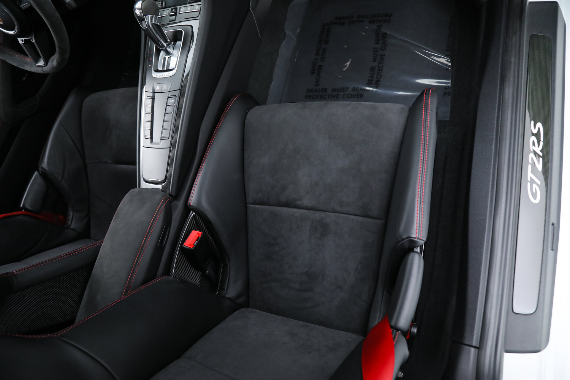 Used 2018 Porsche 911 GT2 RS image 22