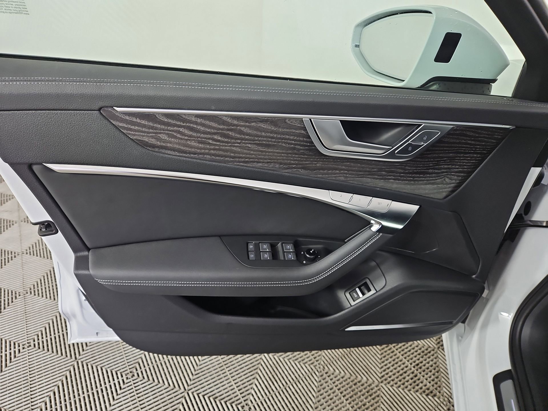 Certified 2025 Audi A6 Premium Plus w/ Premium Plus Package image 19