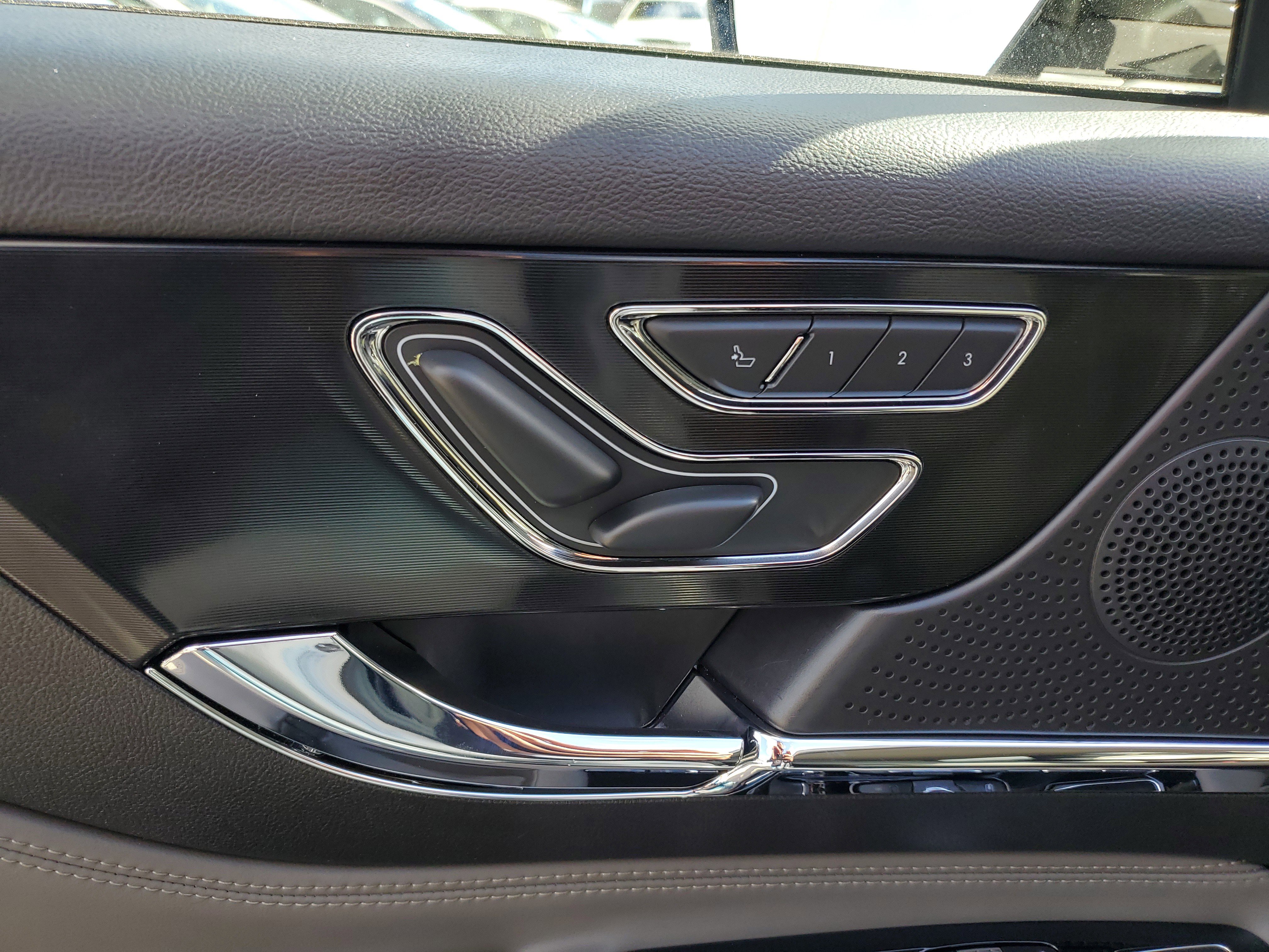 Certified 2024 Lincoln Corsair FWD image 18