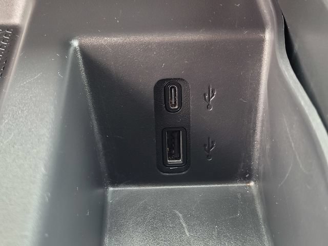 Used 2026 GMC Acadia Elevation FWD image 12